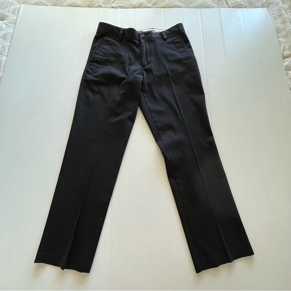 Dockers Straight Fit Stretch Flat Front Khaki Pants Black Size 32” x 30”